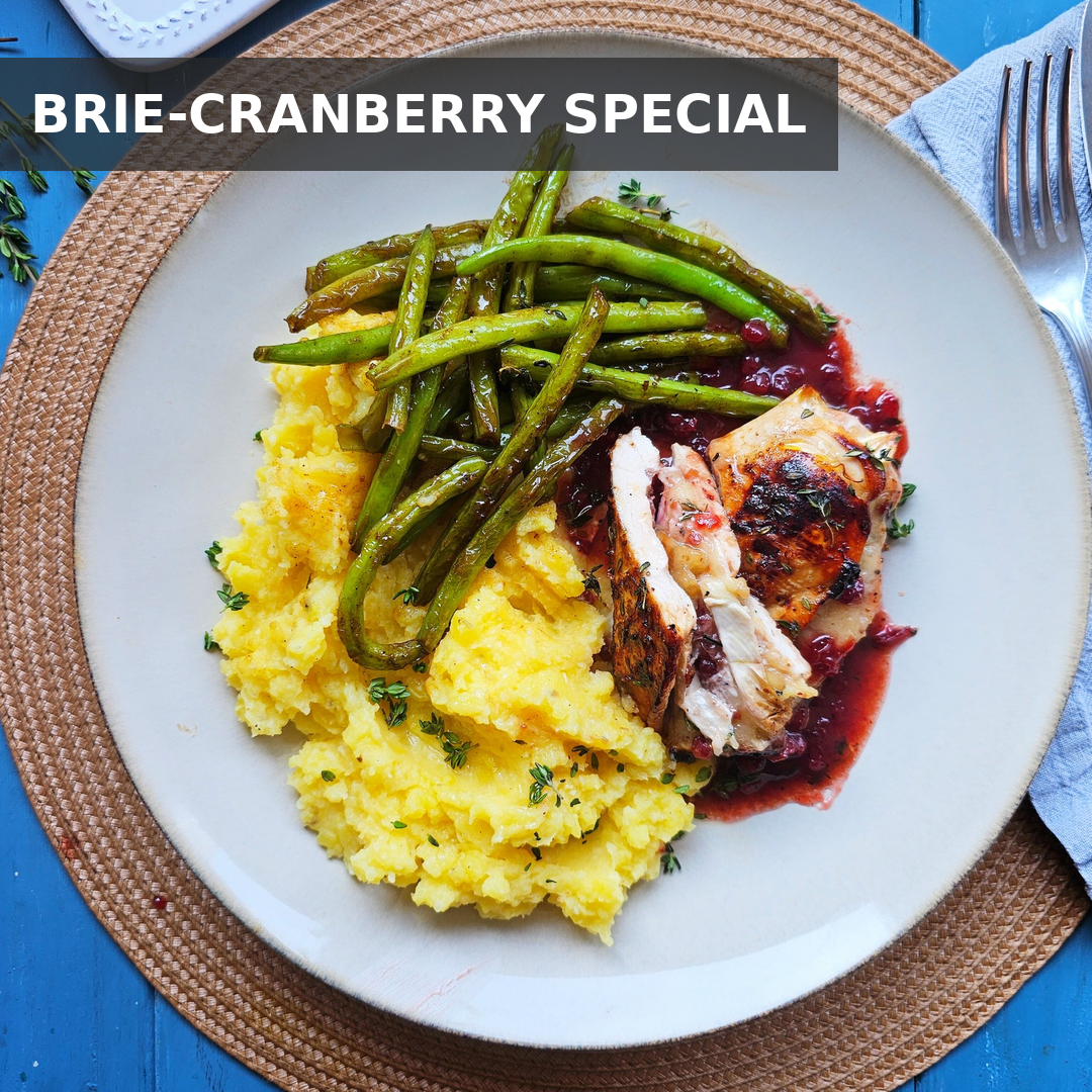 BRIE-CRANBERRY-HÄHNCHEN MIT KARTOFFEL-MANDEL-PÜREE & GRÜNEN BALSAMICO-BOHNEN