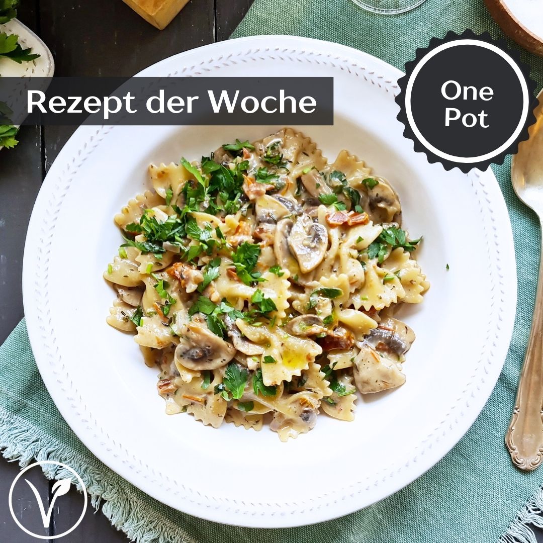 One-Pot-Thymian-Pilz-Farfalle mit Frischkäse